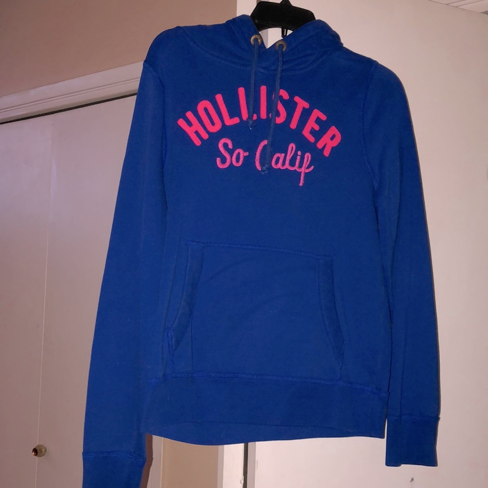 Hollister hoodie size medium